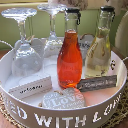 בית הארחה Pipowagen Minicamping De Linde *