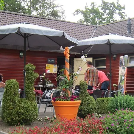 게스트하우스 Pipowagen Minicamping De Linde