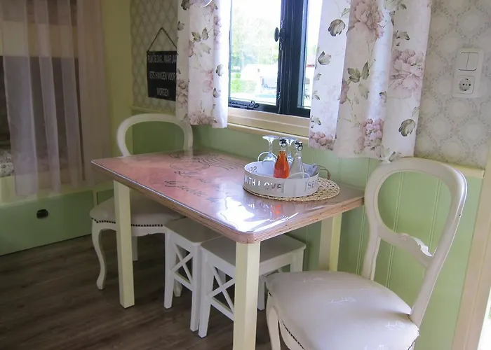 Pipowagen Minicamping De Linde